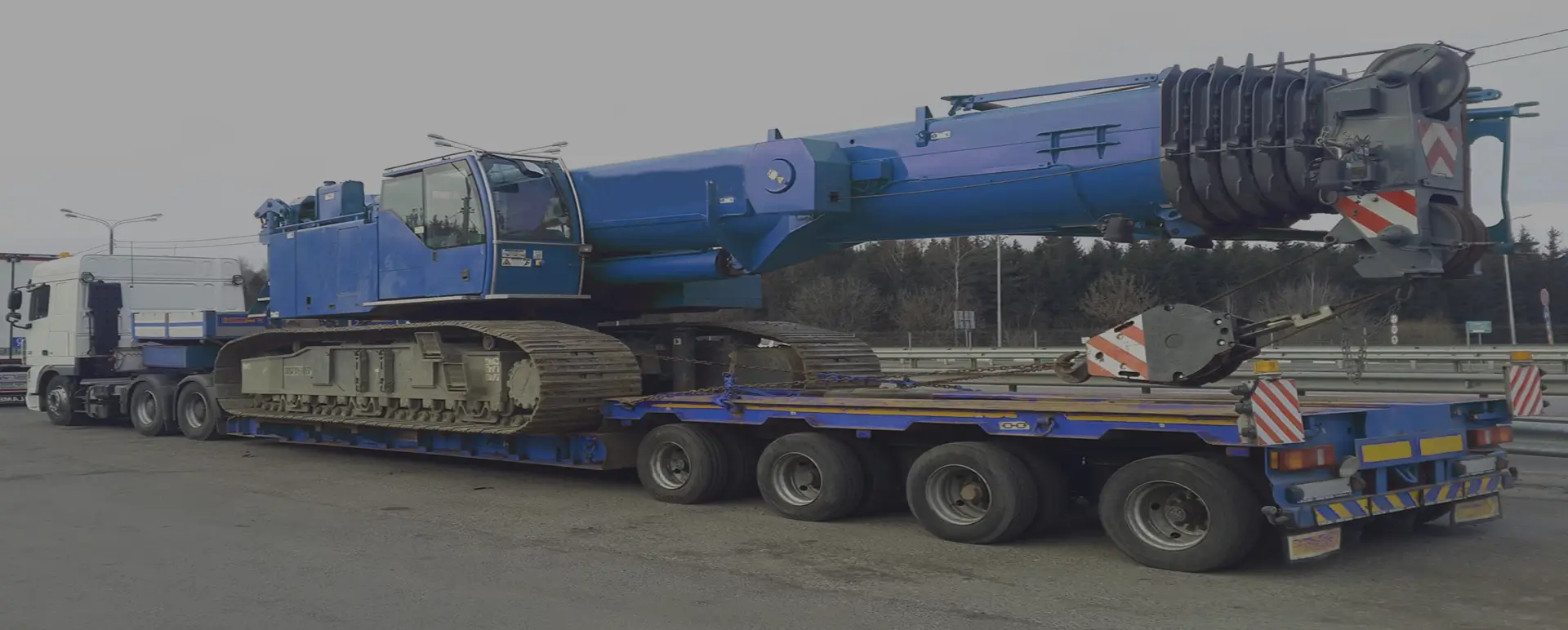Онлайн калькулятор для расчета цены на перевозку тралом мостовых и гусеничных кранов по России из Афипского